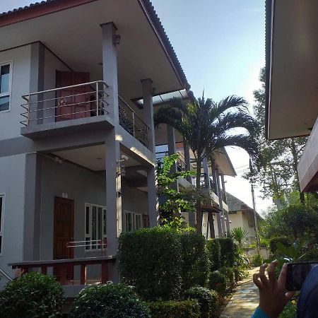 罗望子双子度假村 Ko Lanta 外观 照片